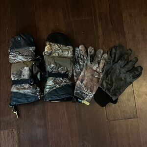 Camouflage Outdoor Gloves Set of 3.